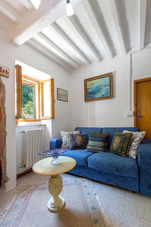 Апартаменти Casina Orione Монтекатіні-Валь-ді-Чечина Екстер'єр фото