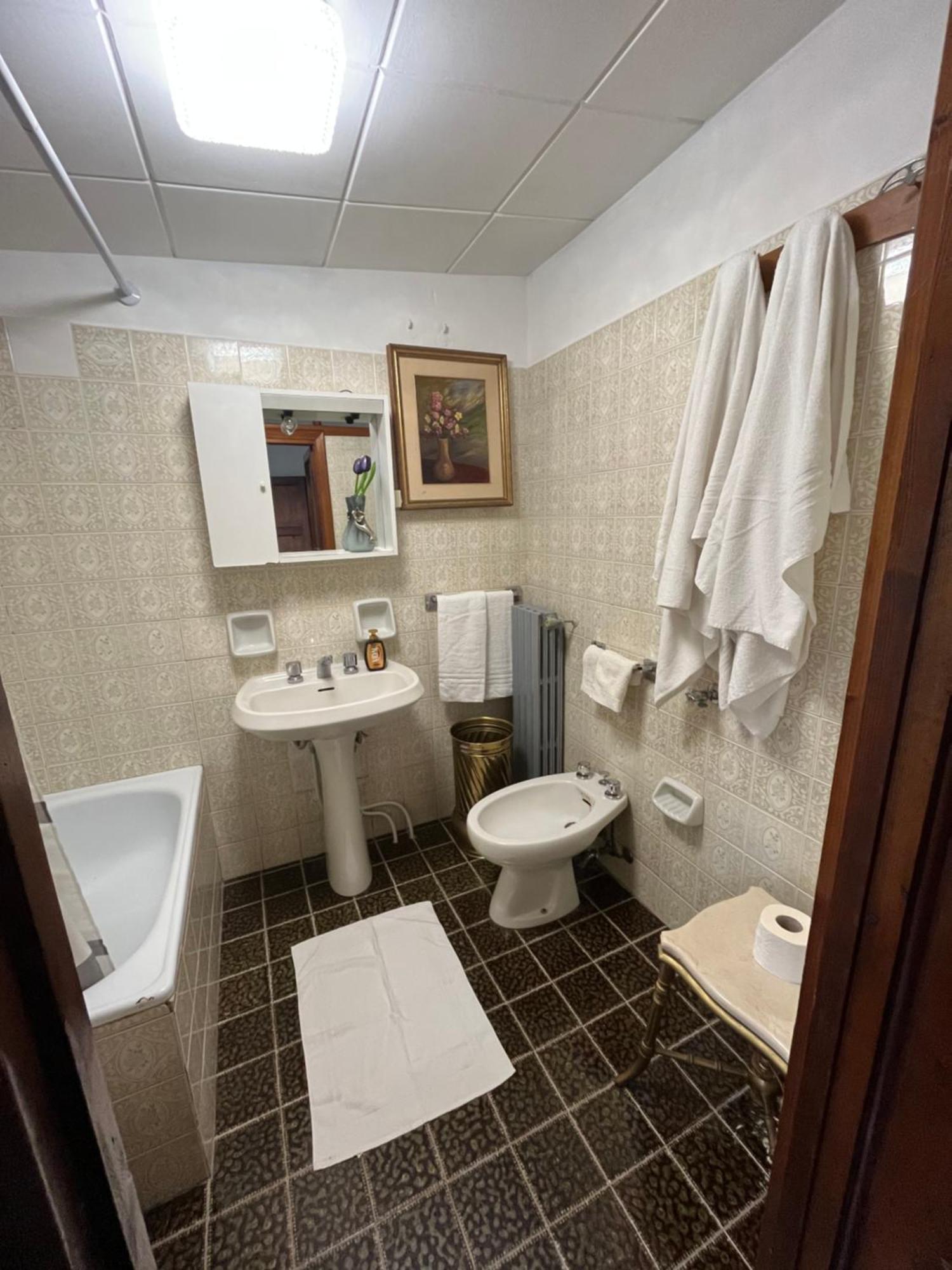 Апартаменти Casina Orione Монтекатіні-Валь-ді-Чечина Номер фото